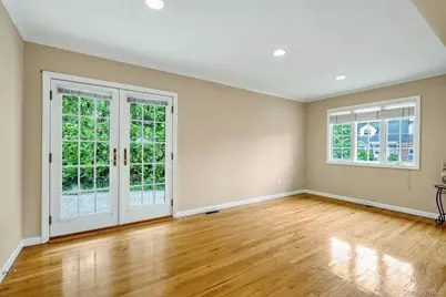 51 Highfield Avenue, Port Washington, NY 11050 - Photo 6