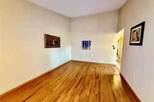 82 Strathmore Gate Dr, Stony Brook, NY 11790 - Photo 6