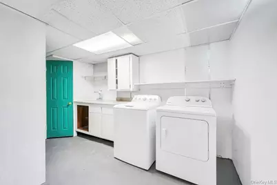 5 Edward Avenue, Hicksville, NY 11801 - Photo 16