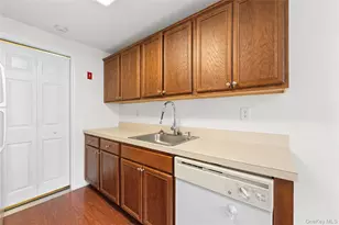 399 Birchwood Rd, Brookhaven, NY 11763 - Photo 12