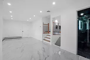 300 W 21st St, Deer Park, NY 11729 - Photo 14