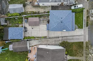 32 Franklin Ave, Lynbrook, NY 11563 - Photo 24