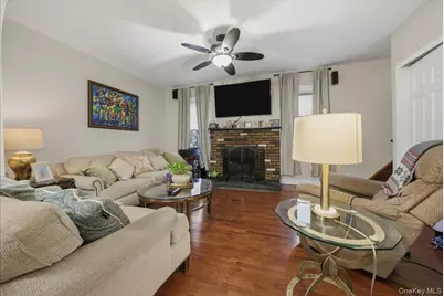 32 Franklin Avenue, Lynbrook, NY 11563 - Photo 10