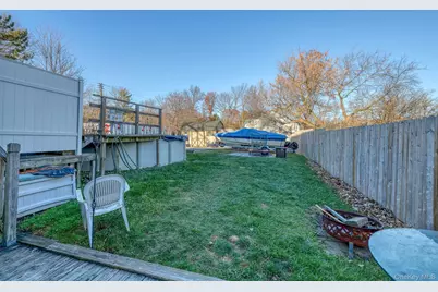 6 Willow Street, Newburgh, NY 12550 - Photo 18