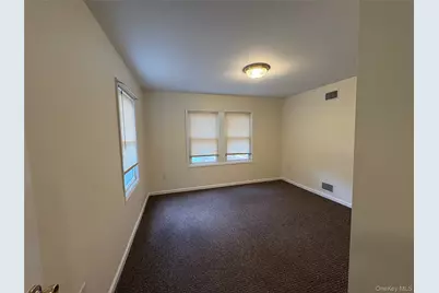 3 Brookwood Street, Glen Head, NY 11545 - Photo 4