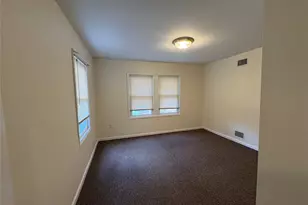 3 Brookwood St, Glen Head, NY 11545 - Photo 4