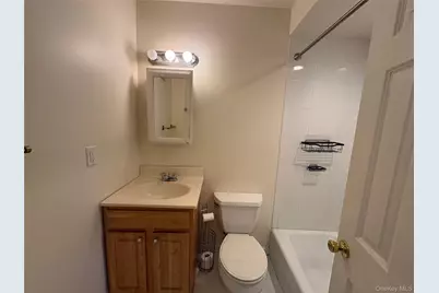 3 Brookwood Street, Glen Head, NY 11545 - Photo 8