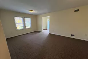 3 Brookwood St, Glen Head, NY 11545 - Photo 2