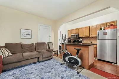 472 Gramatan Avenue #M2, Mount Vernon, NY 10552 - Photo 8