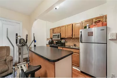 472 Gramatan Avenue #M2, Mount Vernon, NY 10552 - Photo 12