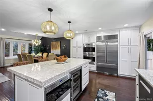 3641 Sarah Dr, Wantagh, NY 11793 - Photo 14