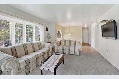 330 Bayville Avenue, Bayville, NY 11709 - Photo 24