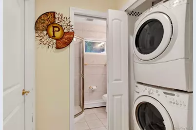 330 Bayville Avenue, Bayville, NY 11709 - Photo 14