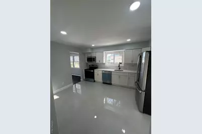 74 Jerusalem Avenue, Massapequa, NY 11758 - Photo 4