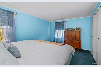 19 Barnwell Lane, Stony Brook, NY 11790 - Photo 12