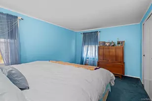 19 Barnwell Ln, Stony Brook, NY 11790 - Photo 12