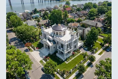 10-33 Burton Street, Whitestone, NY 11357 - Photo 14