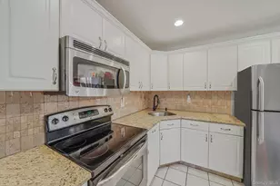 156 Clinton Ave, Patchogue, NY 11772 - Photo 12