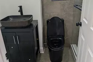 22 Murray Rd, Hicksville, NY 11801 - Photo 14