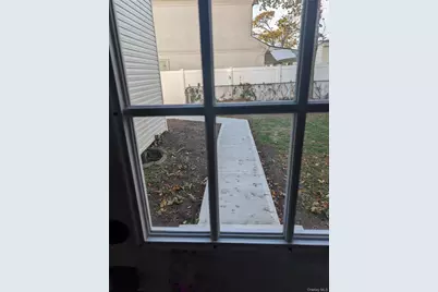 22 Murray Road, Hicksville, NY 11801 - Photo 12