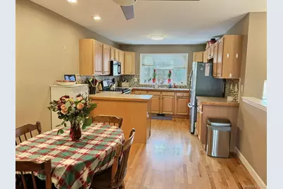 5004 Boulder Way, Wappingers Falls, NY 12590 - Photo 4