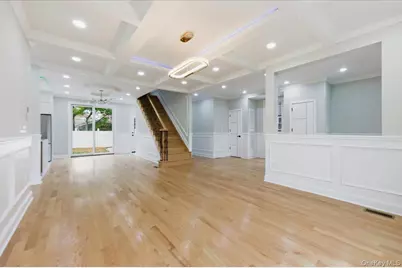 25 Countisbury Avenue, Valley Stream, NY 11580 - Photo 6