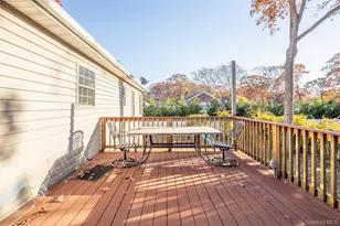 182 Whittier Dr, Mastic Beach, NY 11951 - Photo 20
