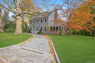 1 Deepdale Dr, Great Neck, NY 11021 - Photo 32