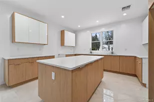 71 Lawrence Ave, Monticello, NY 12701 - Photo 14