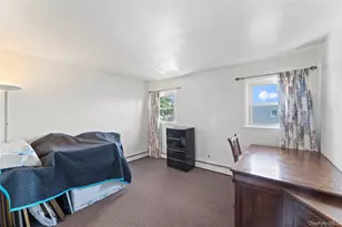 32 Madison Ave, Franklin Square, NY 11010 - Photo 10