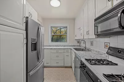 750 Kappock Street #207, Bronx, NY 10463 - Photo 4