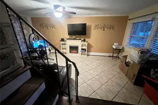 255 N 7th St, Ronkonkoma, NY 11779 - Photo 4