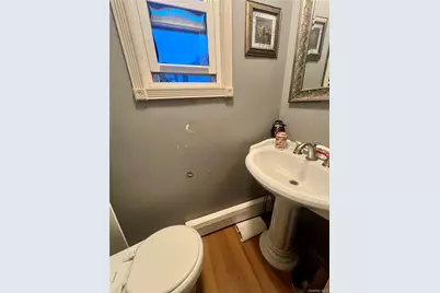 255 N 7th Street, Ronkonkoma, NY 11779 - Photo 8