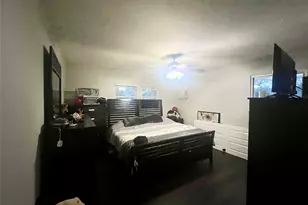 255 N 7th St, Ronkonkoma, NY 11779 - Photo 10