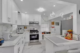 34-08 Murray Ln, Flushing, NY 11354 - Photo 4