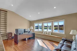 2848 Clubhouse Rd, Merrick, NY 11566 - Photo 16