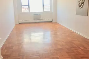 89-00 170th St, Jamaica, NY 11432 - Photo 2