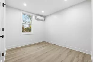 36 Dunwoodie St, Yonkers, NY 10704 - Photo 18