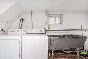 1813 Willow Ln, Bronx, NY 10461 - Photo 30