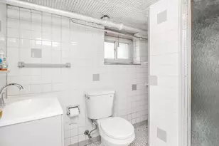 1813 Willow Ln, Bronx, NY 10461 - Photo 28