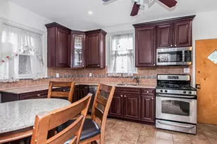 1813 Willow Ln, Bronx, NY 10461 - Photo 14