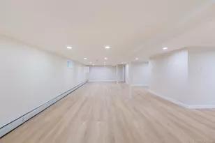 248 Kennedy Ave, Hempstead, NY 11550 - Photo 22