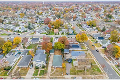 248 Kennedy Avenue, Hempstead, NY 11550 - Photo 36