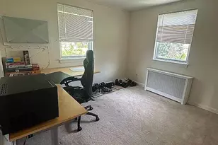 264-17 Langston Ave, Glen Oaks, NY 11004 - Photo 10