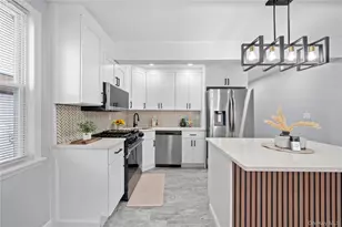 119-42 189th St, Saint Albans, NY 11412 - Photo 4