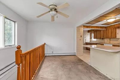 8 Jackson Street, Glen Cove, NY 11542 - Photo 6