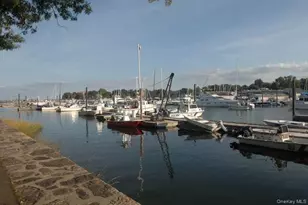 400 Mt Pleasant Ave, Mamaroneck, NY 10543 - Photo 16