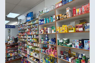 112-21 Farmers Boulevard, Saint Albans, NY 11412 - Photo 4