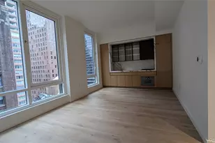 135 E 47th St, New York, NY 10017 - Photo 2