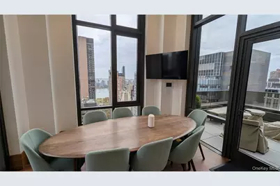 135 E 47th Street #21A, New York, NY 10017 - Photo 14